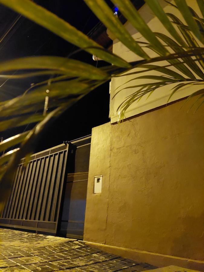 Apartamento Apart clemencia Puerto Iguazú Exterior foto